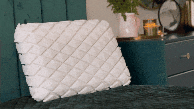Alpha™ Pillow 3D